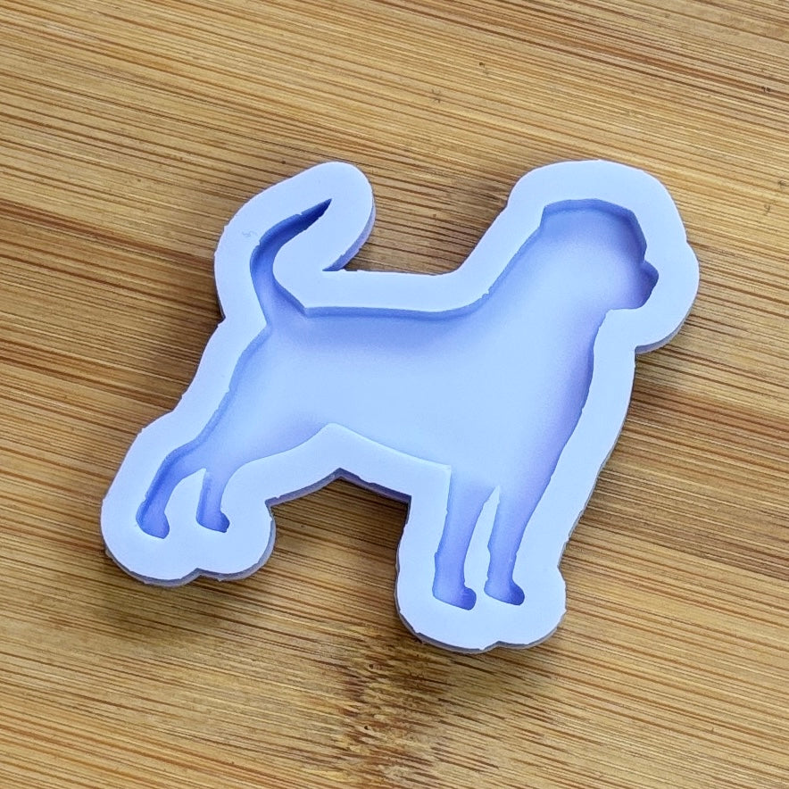 Rottweiler silicone mold made with 1 cavity of 5 cm, made with food safe silicone.