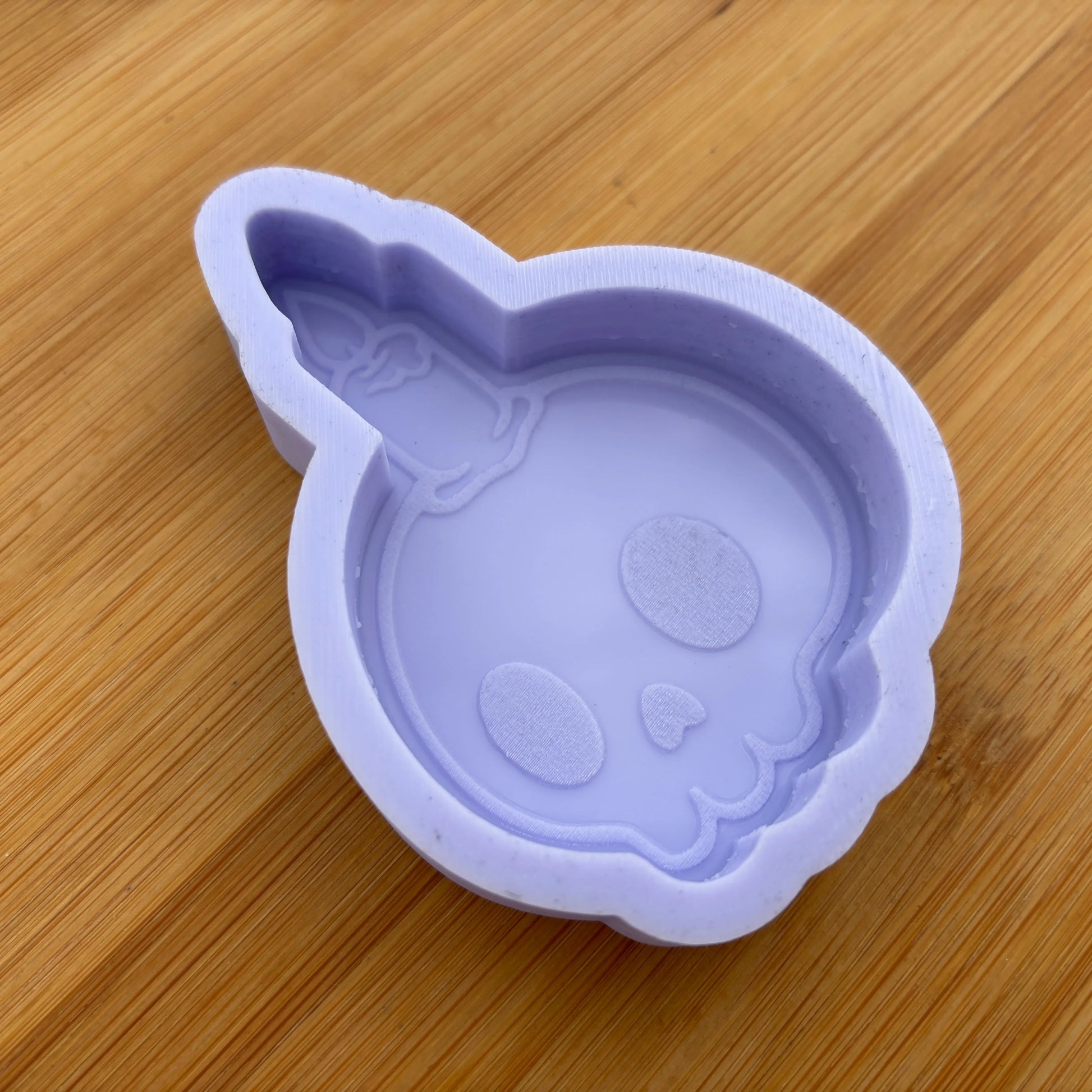Skull Candle Silicone Mold - The Crafts and Glitter Shop
