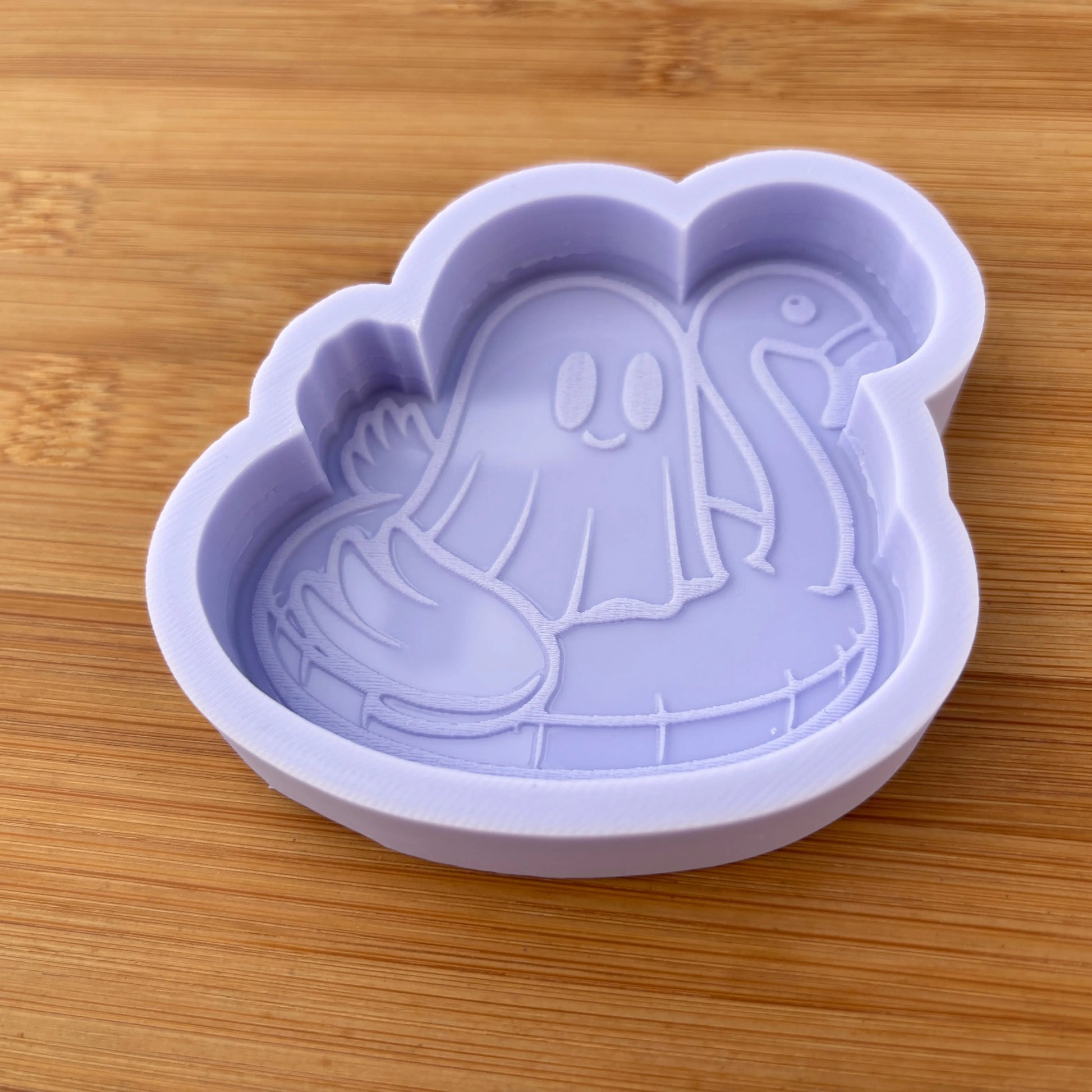 Summer Ghost Silicone Mold - The Crafts and Glitter Shop