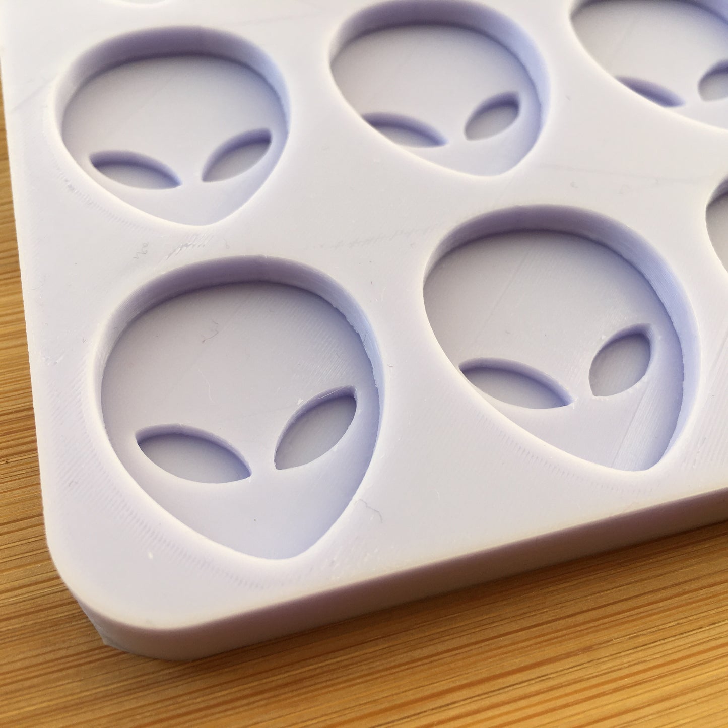 1" Alien Head Silicone Mold