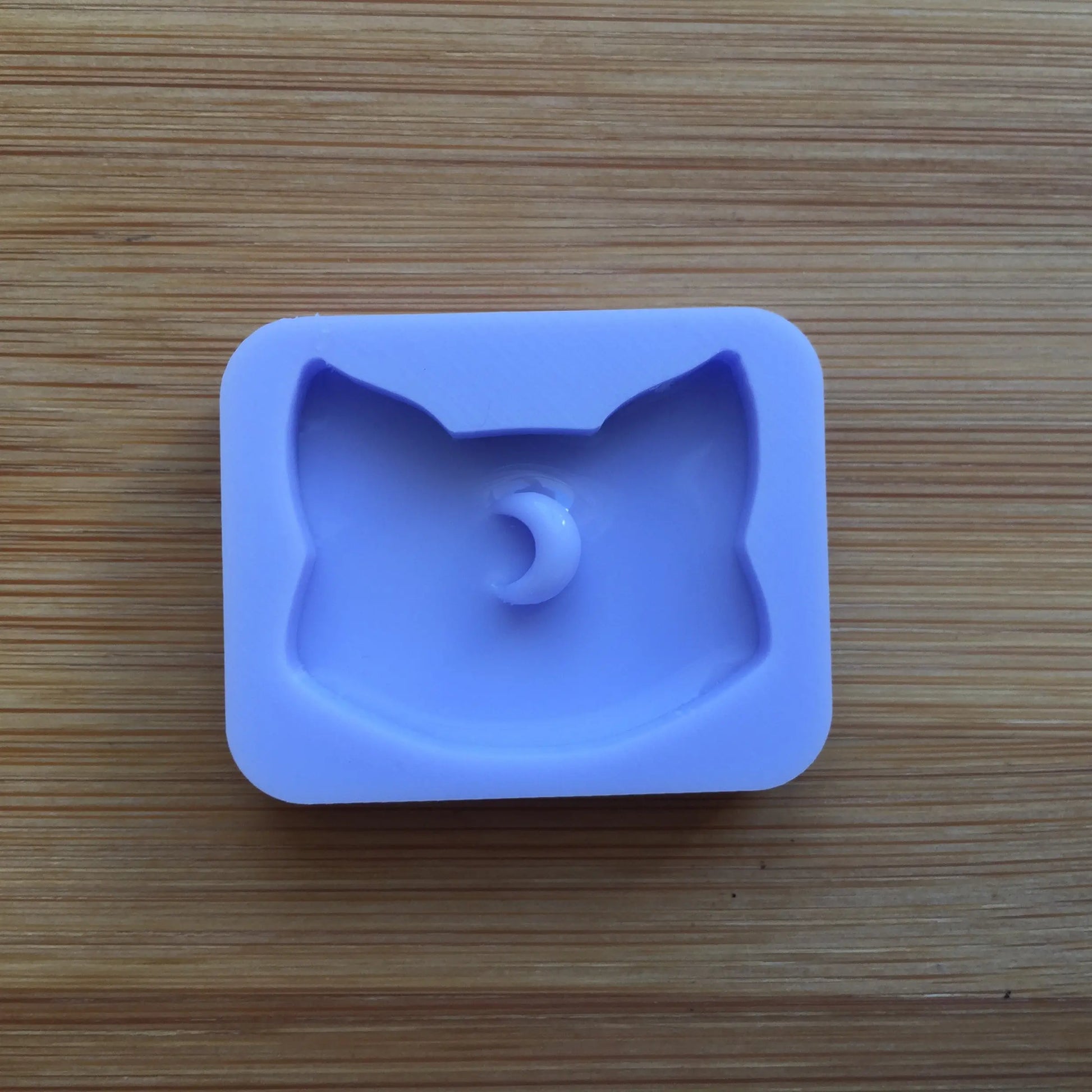 1 inch Moon Cat Silicone Mold