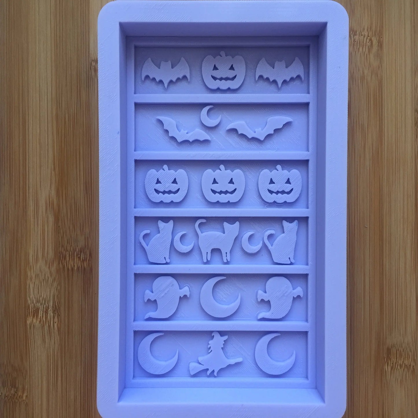 14.4 oz Creepy Snap Bar Silicone Mold The Crafts and Glitter Shop