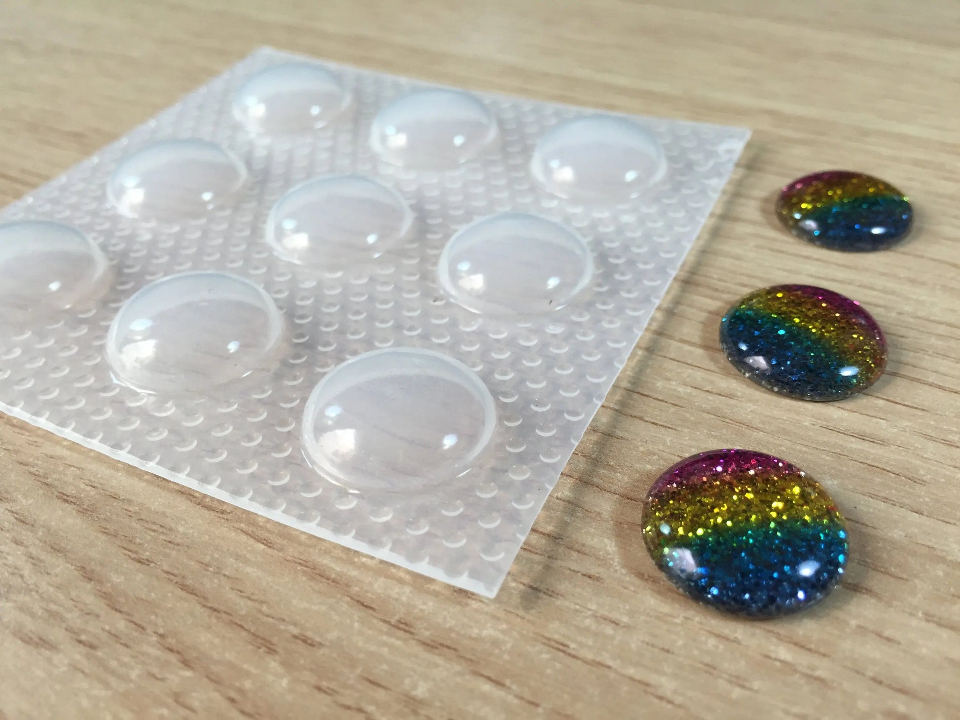 15mm Circle Plastic Mold The Crafts and Glitter Shop
