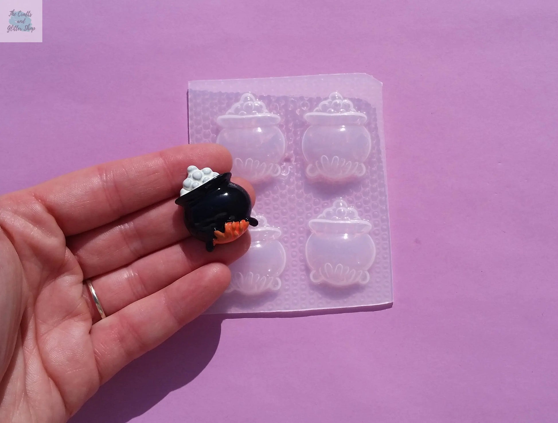 29mm Cauldron Plastic Mold The Crafts and Glitter Shop