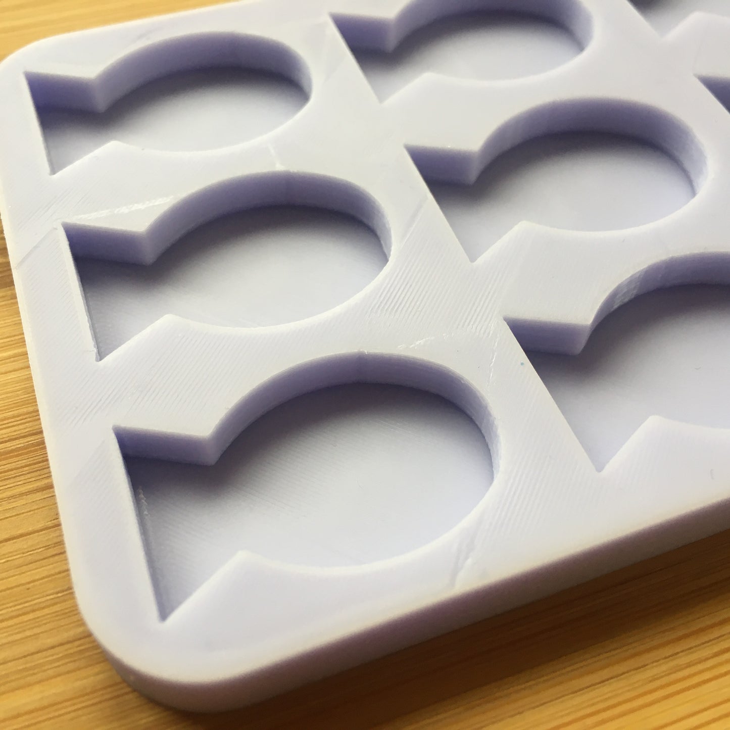 3 cm Fish Silhouette Silicone Mold