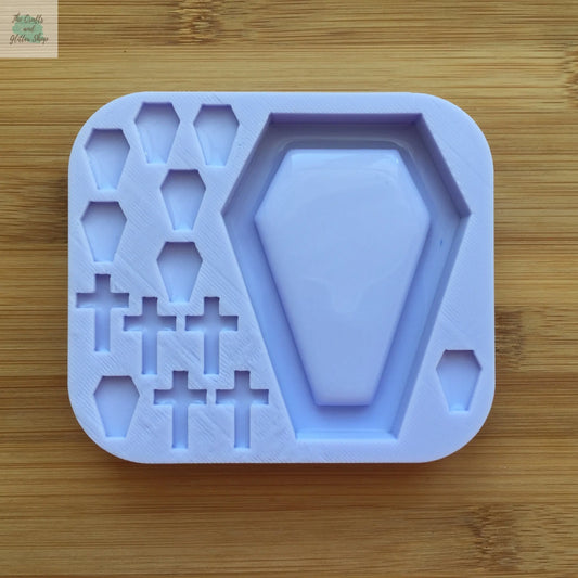 Coffin Shaker with bits Silicone Mold