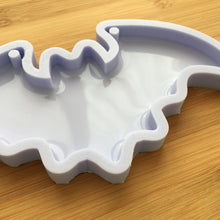 Load image into Gallery viewer, 5.9&quot; Bat Silhouette Silicone Mold