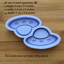 Load image into Gallery viewer, 2&quot; Kawaii Spaceship Silicone Mold