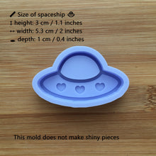 Load image into Gallery viewer, 2&quot; Kawaii Spaceship Silicone Mold