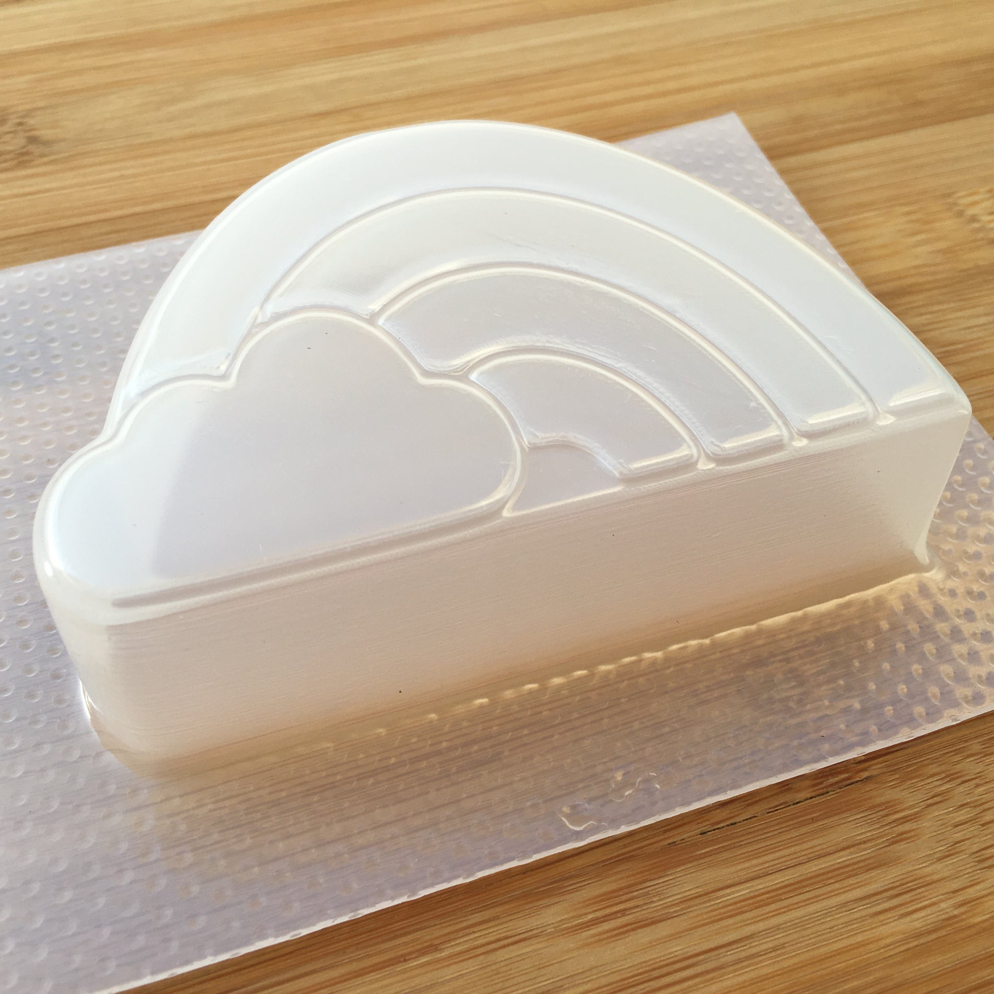 5.2 oz Rainbow Plastic Mold - The Crafts and Glitter Shop