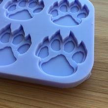 Load image into Gallery viewer, 1.2&quot; Bear Claw Silicone Mold, Food Safe Silicone Rubber Mould