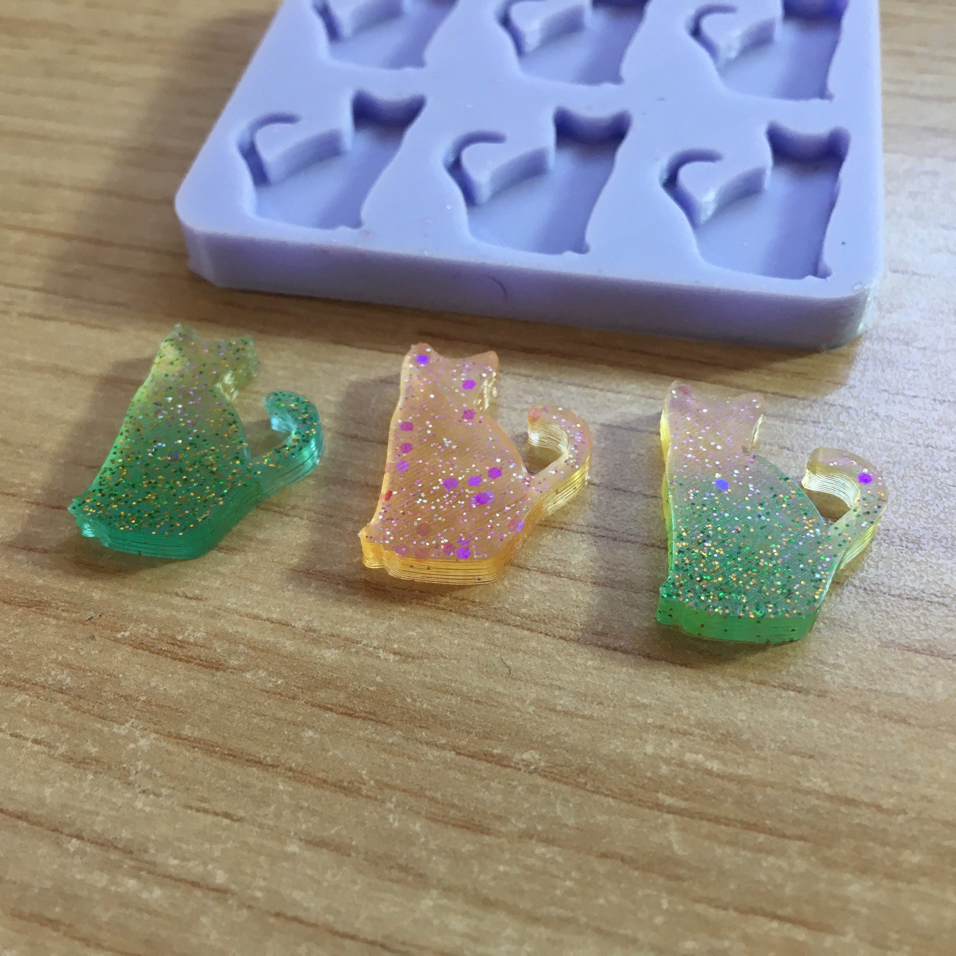 1cm or 2cm Cat Silicone Mold, Food Safe Silicone Rubber Mould - The Crafts and Glitter Shop
