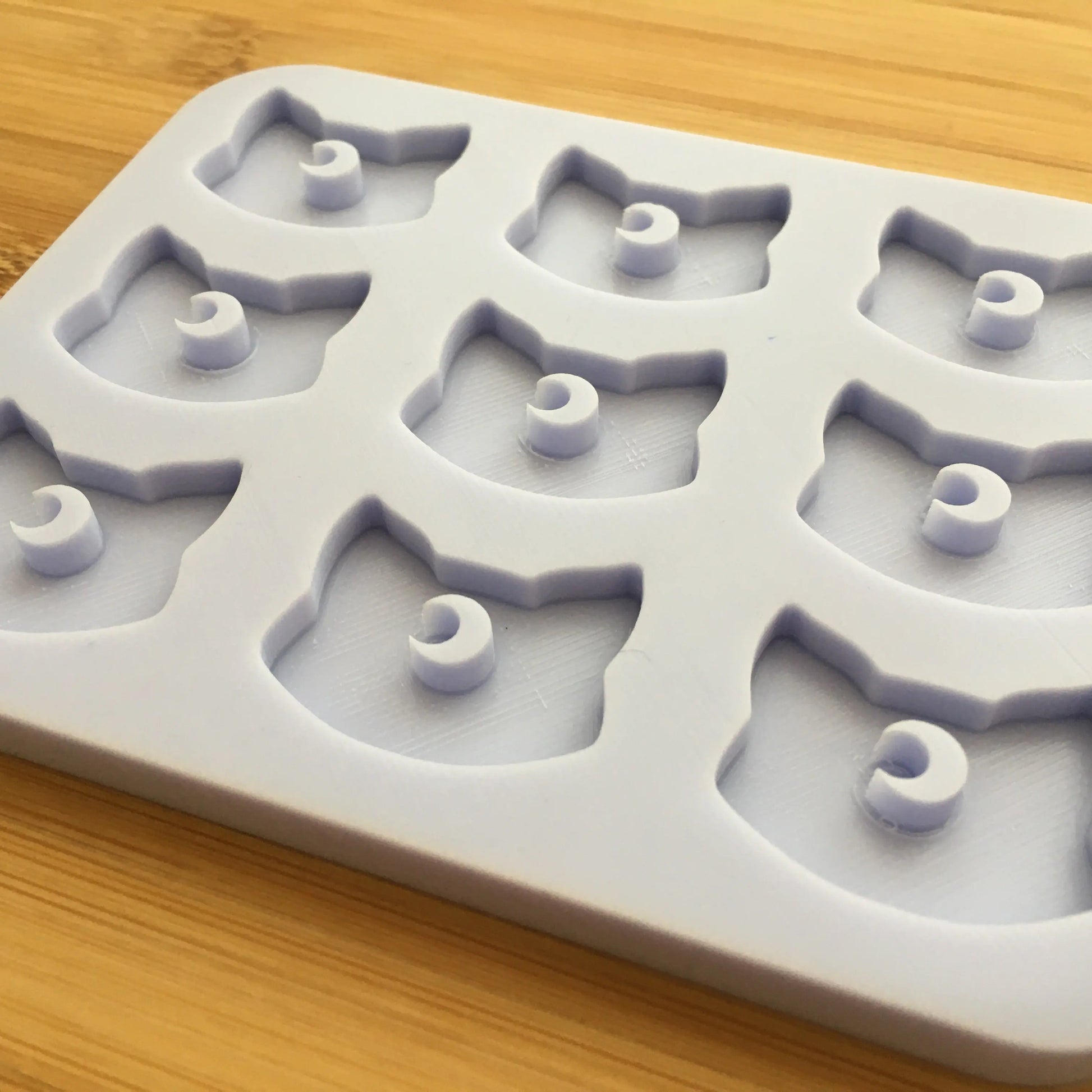 Moon Cat Silicone Mold - The Crafts and Glitter Shop