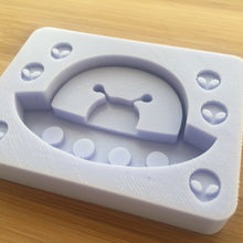 Load image into Gallery viewer, Alien Spaceship Shaker Silicone Mold - with shaker bits