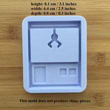 Load image into Gallery viewer, 3&quot; Claw Machine Shaker Silicone Mold (Large)