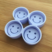 Load image into Gallery viewer, 1&quot; Smiley Face Silicone Mold