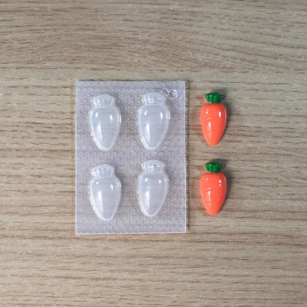 Small Carrot Flexible Plastic Mold The Crafts and Glitter Shop