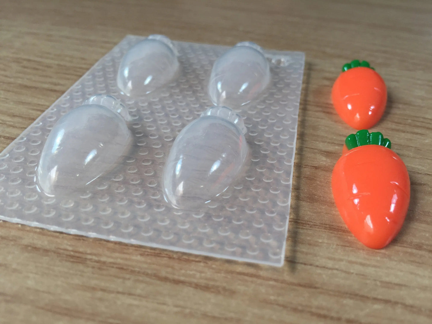 Small Carrot Flexible Plastic Mold The Crafts and Glitter Shop