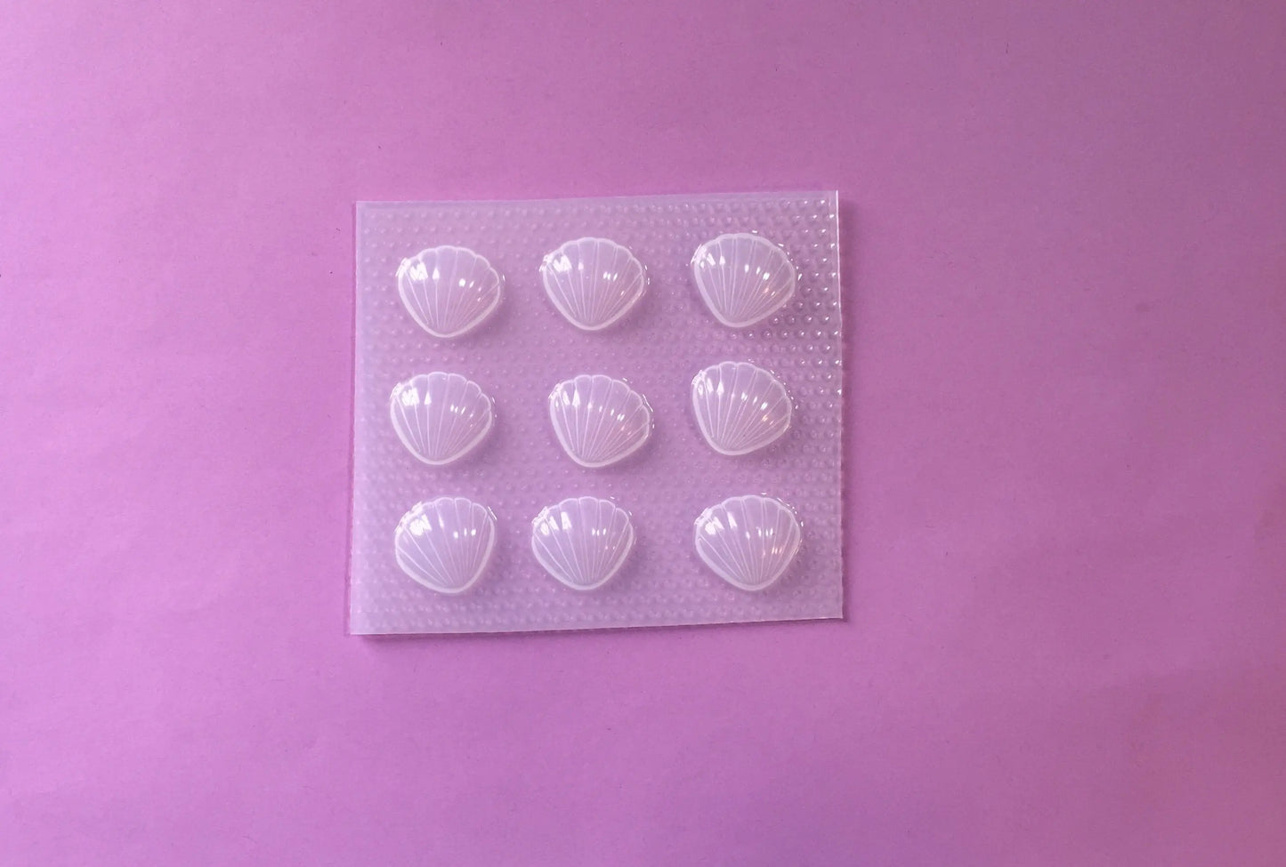 Small Puffy Round Seashell Plastic Mold