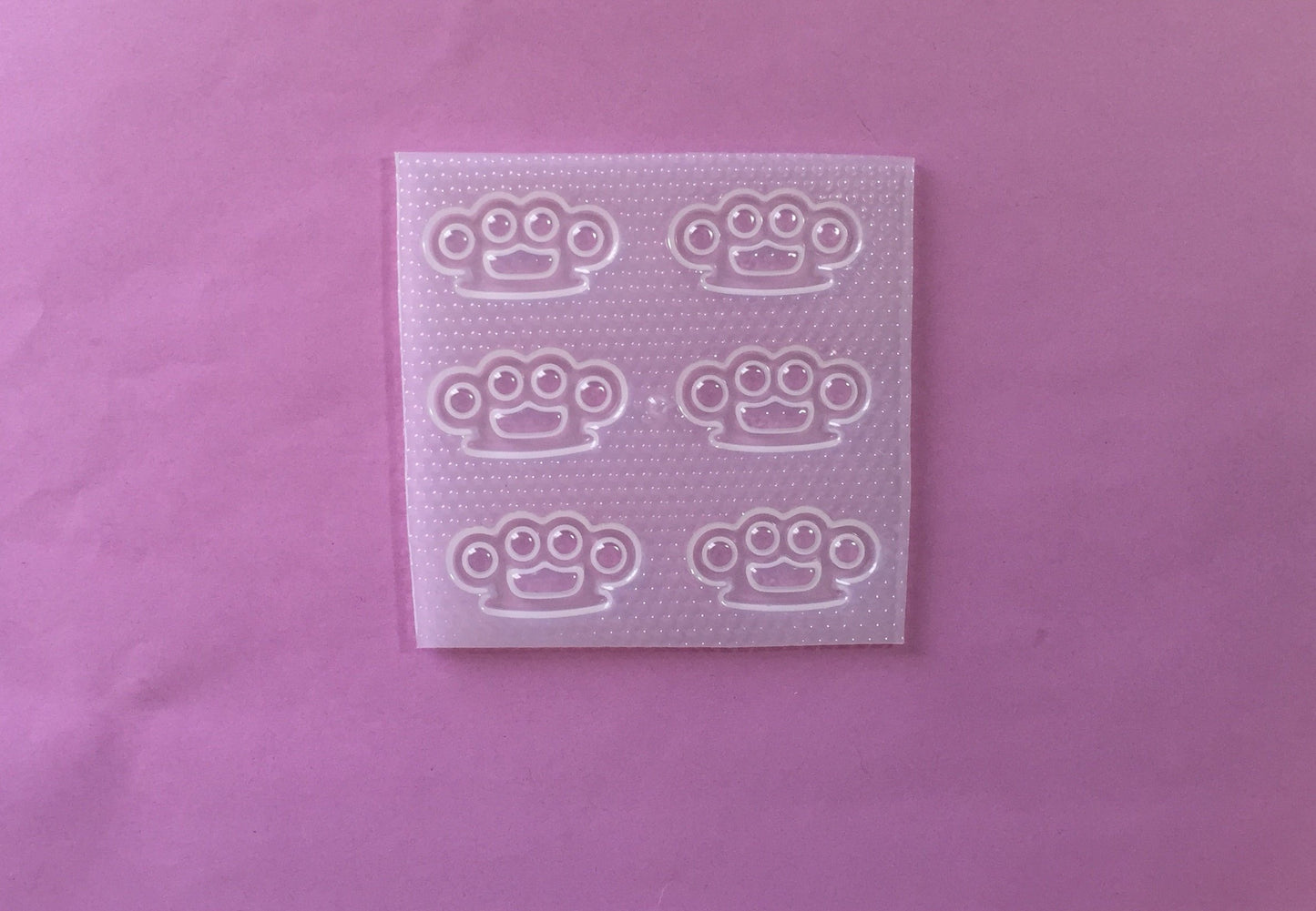 1.5" Brass Knuckles Plastic Resin Mold