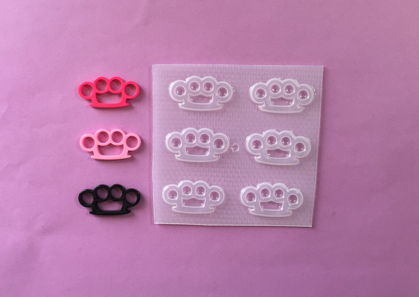 1.5" Brass Knuckles Plastic Resin Mold